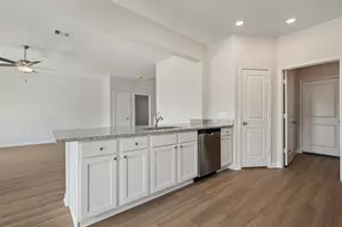 340 Fastboy Ln, Waller, TX 77484 - Photo 8