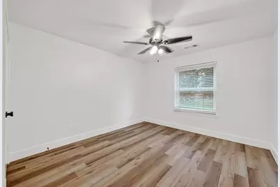 2018 Village Court Lane, Rosenberg, TX 77471 - Photo 22