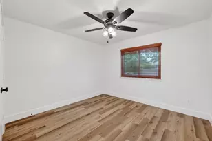 2018 Village Ct Ln, Rosenberg, TX 77471 - Photo 24