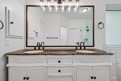 2018 Village Court Lane, Rosenberg, TX 77471 - Photo 46