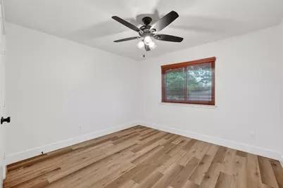 2018 Village Court Lane, Rosenberg, TX 77471 - Photo 30