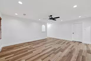 2018 Village Ct Ln, Rosenberg, TX 77471 - Photo 38