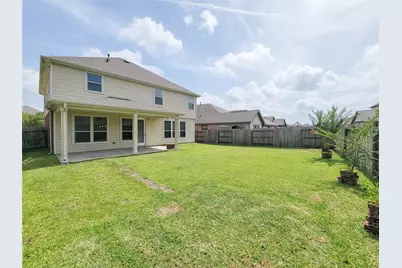 14108 Wedgewood Lakes Court, Pearland, TX 77584 - Photo 36