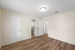 515 Lloyd Ln, Baytown, TX 77521 - Photo 18