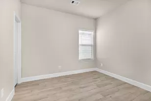 496 Golden St, Willis, TX 77378 - Photo 10