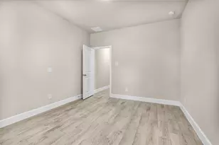 496 Golden St, Willis, TX 77378 - Photo 14