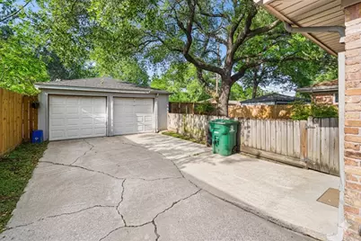 6002 McKnight Street, Houston, TX 77035 - Photo 14