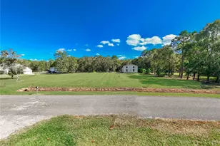 536 Indian Trails Dr, Wallisville, TX 77597 - Photo 18