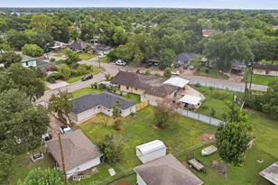 910 Evonne St, Houston, TX 77017 - Photo 46