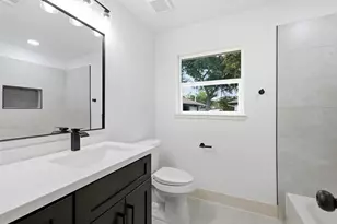 910 Evonne St, Houston, TX 77017 - Photo 28