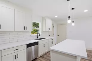 910 Evonne St, Houston, TX 77017 - Photo 14