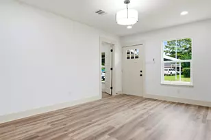 910 Evonne St, Houston, TX 77017 - Photo 4