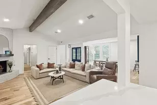 10718 Longmont Dr, Houston, TX 77042 - Photo 14