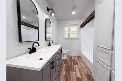118 N Ringgold Street, West Columbia, TX 77486 - Photo 12