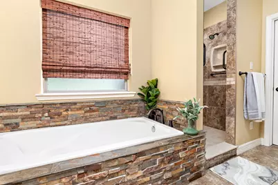 141 County Road 889, Buna, TX 77612 - Photo 24