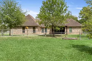 141 Co Rd 889, Buna, TX 77612 - Photo 36