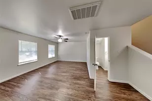 16778 Fallen Timbers Dr, Conroe, TX 77385 - Photo 4