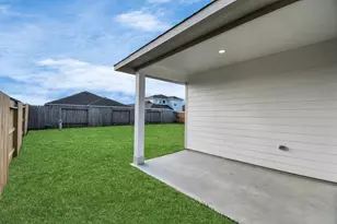 10522 Wildflower Vw Dr, Rosharon, TX 77583 - Photo 10