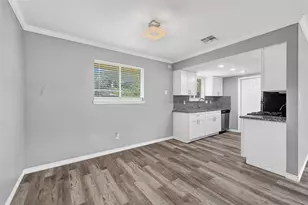 6407 Deirdre Anne Dr, Houston, TX 77088 - Photo 8