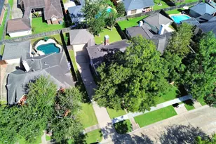 1123 Glendale Dr, Sugar Land, TX 77479 - Photo 38