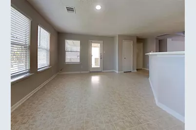 19023 Remington Park Drive, Houston, TX 77073 - Photo 10