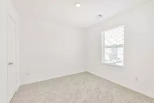 819 Sweet Jubilee Ln, Houston, TX 77090 - Photo 18