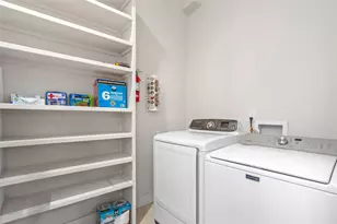 1513 E Gentry St, Houston, TX 77009 - Photo 22