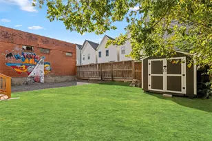 1513 E Gentry St, Houston, TX 77009 - Photo 18