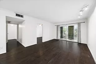 7575 Katy Fwy, Houston, TX 77024 - Photo 4