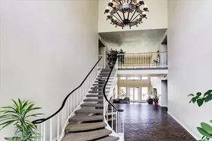 7575 Katy Fwy, Houston, TX 77024 - Photo 20