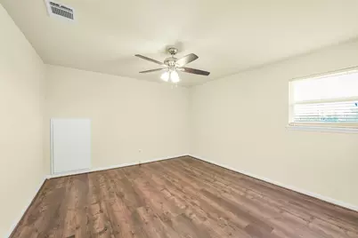 1423 Ash Meadow Drive, Houston, TX 77090 - Photo 32