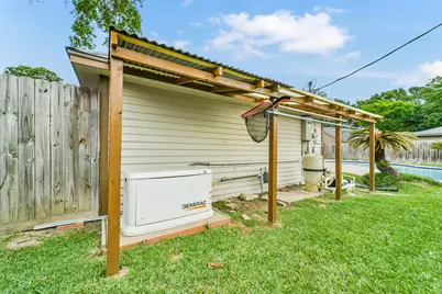 1423 Ash Meadow Drive, Houston, TX 77090 - Photo 34