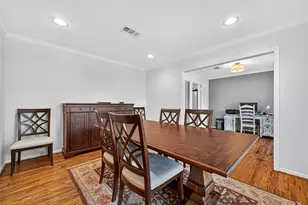 9327 Meadowcroft Dr, Houston, TX 77063 - Photo 24