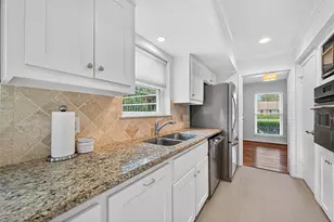 9327 Meadowcroft Dr, Houston, TX 77063 - Photo 16