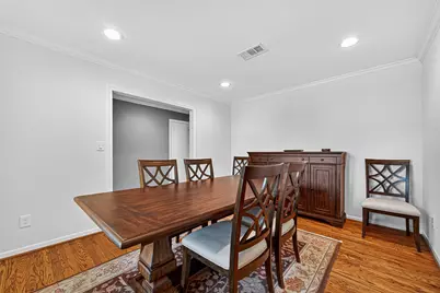 9327 Meadowcroft Drive, Houston, TX 77063 - Photo 8