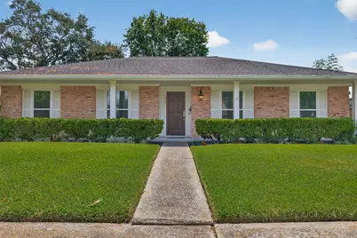9327 Meadowcroft Drive, Houston, TX 77063 - Photo 2