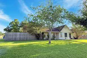 446 Countryside Dr, West Columbia, TX 77486 - Photo 26