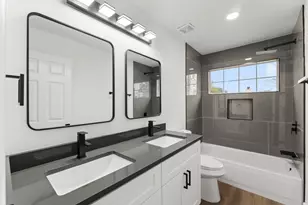 13706 Sablesprings Ln, Houston, TX 77014 - Photo 44