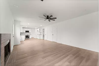 13706 Sablesprings Lane, Houston, TX 77014 - Photo 32