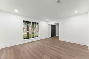 13706 Sablesprings Ln, Houston, TX 77014 - Photo 26