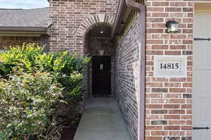 14815 Michelle Ln, Beaumont, TX 77713 - Photo 4