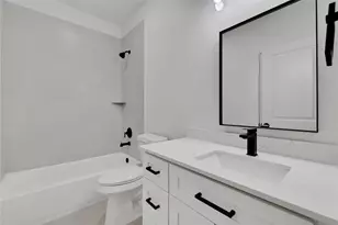 2619 Delafield St St, Houston, TX 77023 - Photo 14