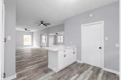 11527 Corola Trail Drive, Houston, TX 77066 - Photo 8