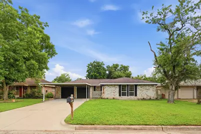 6418 Silver Chalice Drive, Houston, TX 77088 - Photo 1