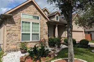 2714 White Falls Dr, Pearland, TX 77584 - Photo 2