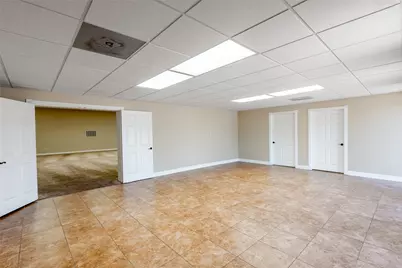 601 N May Street, Madisonville, TX 77864 - Photo 6