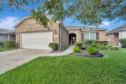1541 Tuscan Village Drive, League City, TX 77573 - Photo 1