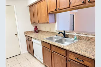 17401 Red Oak Drive #61, Houston, TX 77090 - Photo 6