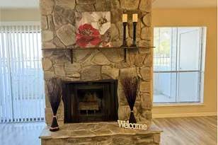 17401 Red Oak Dr, Houston, TX 77090 - Photo 10