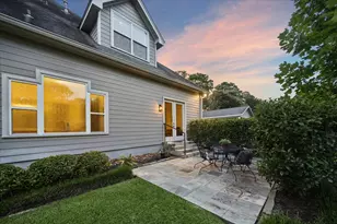 12338 Honeywood Trail, Houston, TX 77077 - Photo 8
